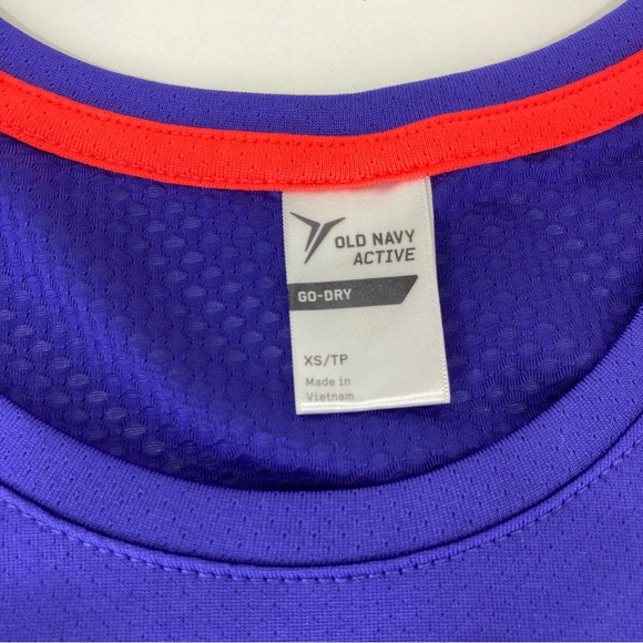 Old Navy Active go dry Short sleeve performance tee XS - Picture 2 of 14